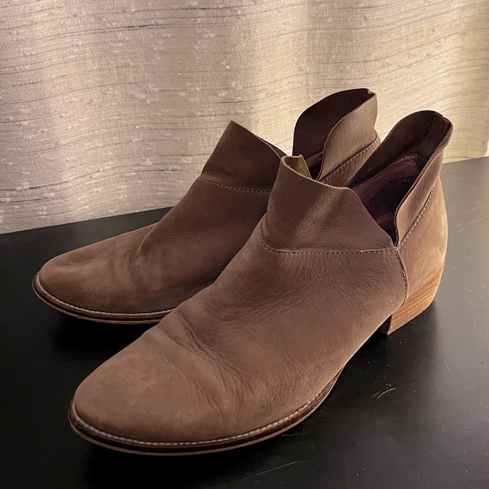 Seychelles Ankle Boots Size 9